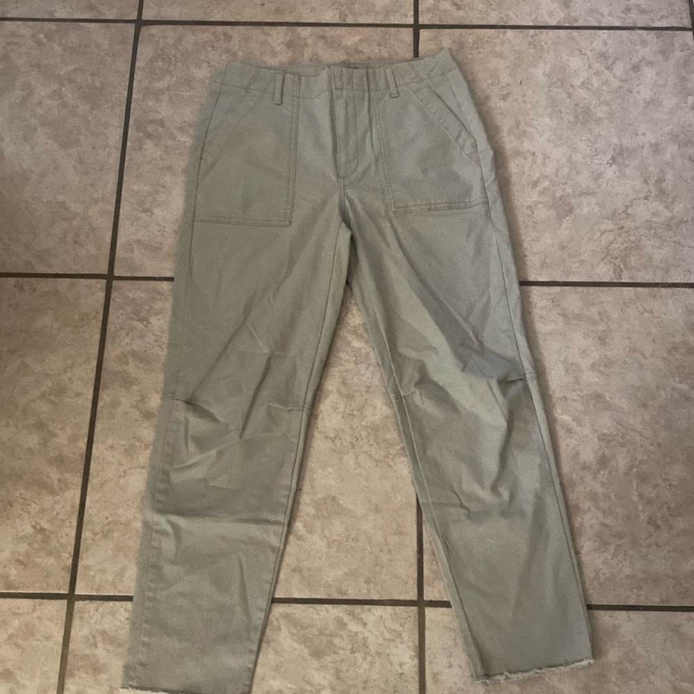 Banana Republic Girlfriend Authentic Chino size 4